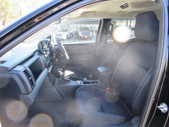 2025 Mitsubishi Triton GLX-R