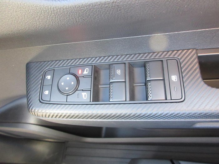 2025 Mitsubishi Triton GLX-R