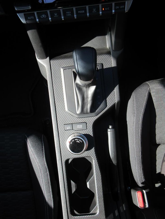 2025 Mitsubishi Triton GLX-R