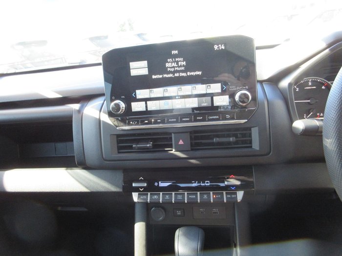 2025 Mitsubishi Triton GLX-R