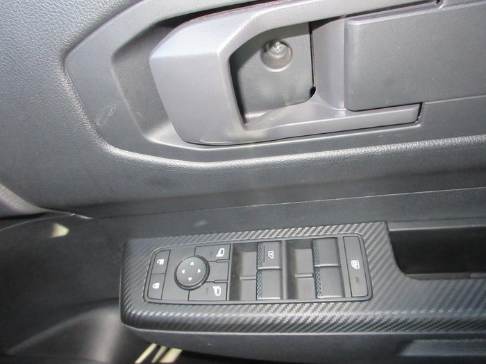 2025 Mitsubishi Triton GLX-R