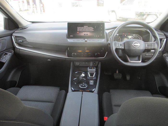 2026 Nissan X-TRAIL ST