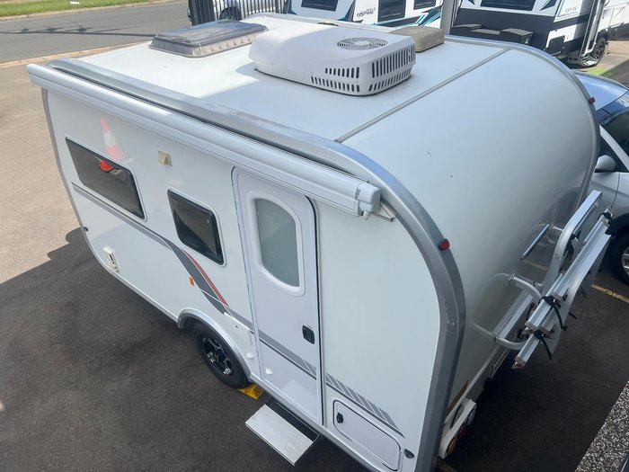 2020 Fantasy Caravan Mystic 12