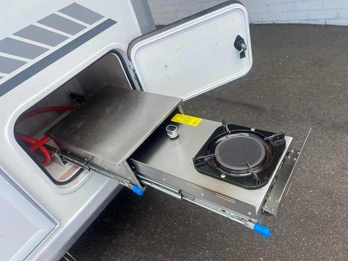 2020 Fantasy Caravan Mystic 12