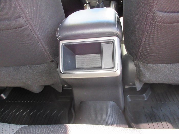 2022 Mitsubishi Triton GLX+