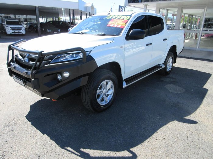 2022 Mitsubishi Triton GLX+