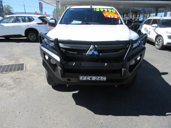 2022 Mitsubishi Triton GLX+