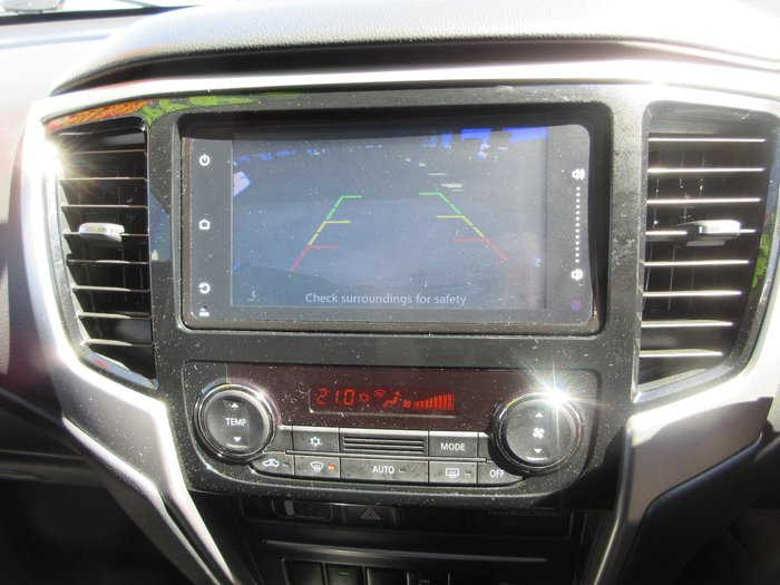 2022 Mitsubishi Triton GLX+