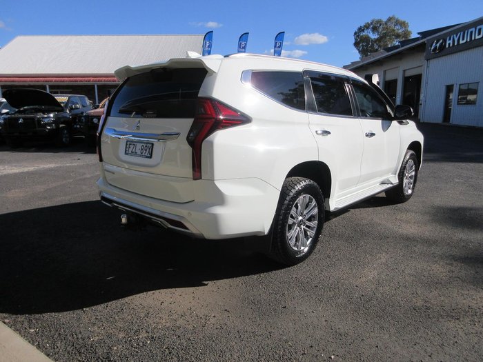 2021 Mitsubishi Pajero Sport GLX
