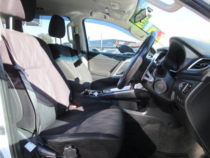 2021 Mitsubishi Pajero Sport GLX