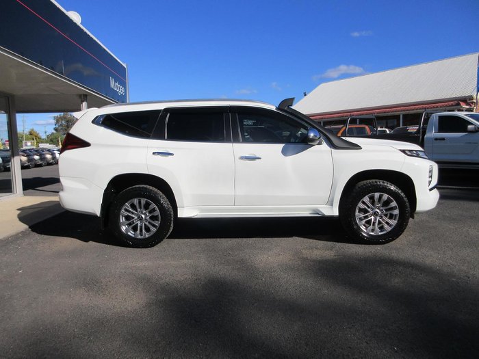 2021 Mitsubishi Pajero Sport GLX