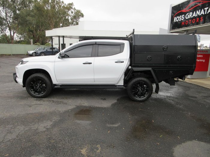 2022 Mitsubishi Triton GSR
