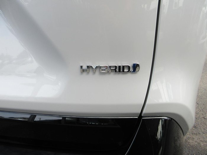 2024 Toyota RAV4 XSE