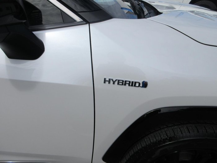 2024 Toyota RAV4 XSE