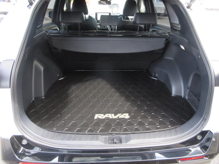 2024 Toyota RAV4 XSE