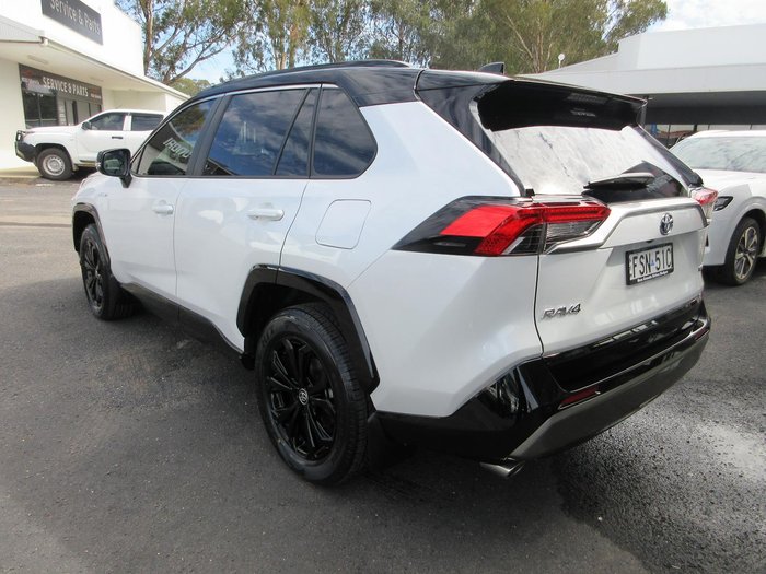 2024 Toyota RAV4 XSE