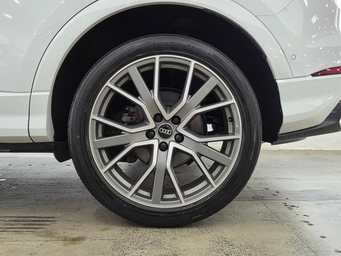 2022 Audi Q3 40 TFSI S line