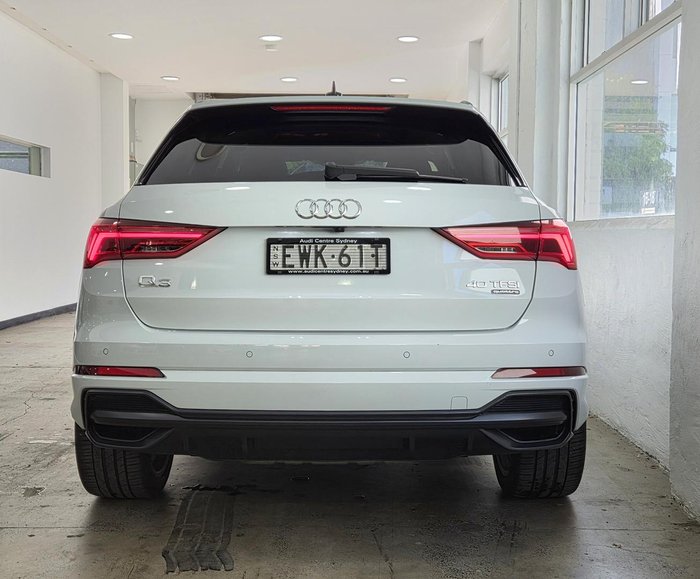 2022 Audi Q3 40 TFSI S line