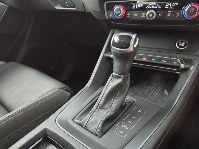 2022 Audi Q3 40 TFSI S line