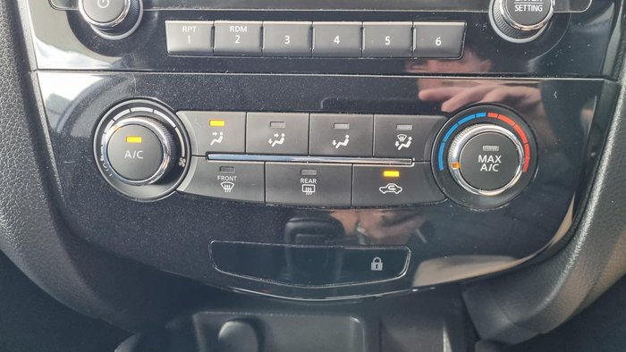 2015 Nissan QASHQAI ST