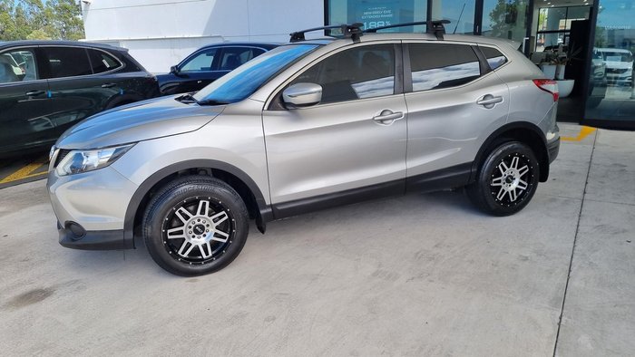 2015 Nissan QASHQAI ST