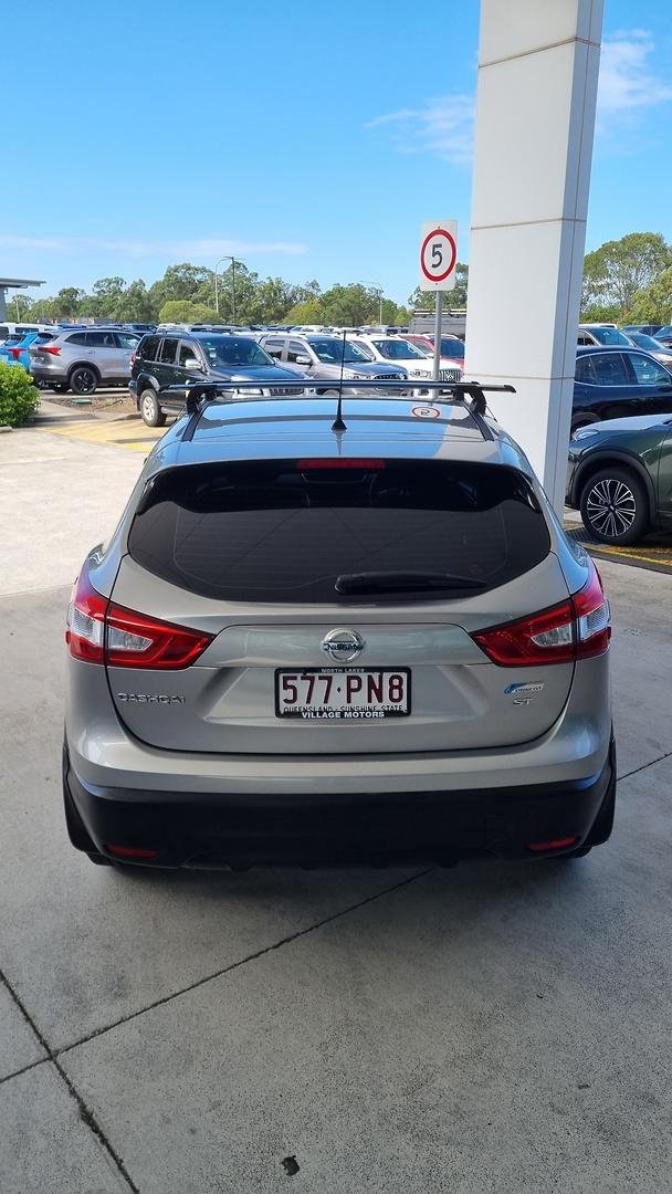 2015 Nissan QASHQAI ST