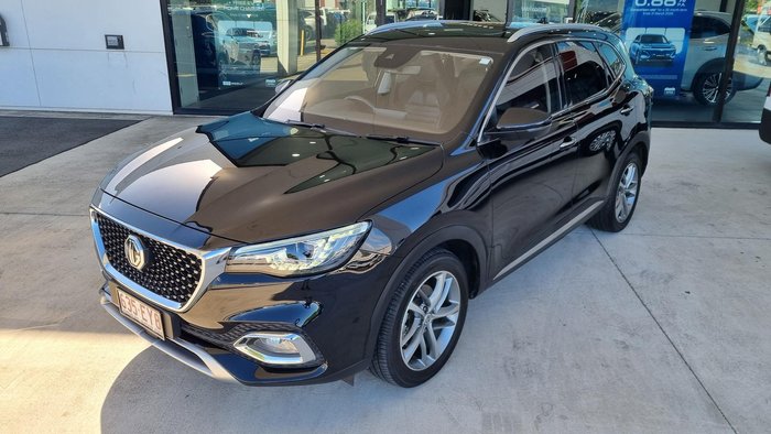 2022 MG HS