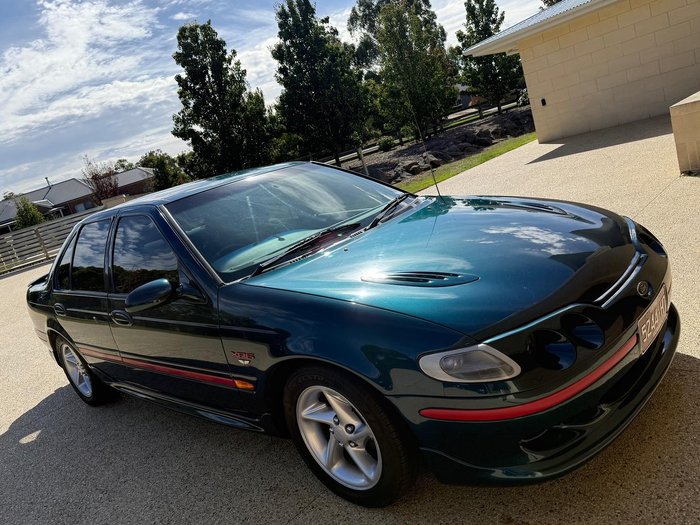 1994 Ford Falcon XR6 EF Polynesian Green