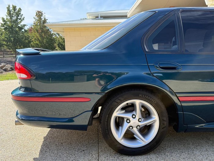 1994 Ford Falcon XR6 EF Polynesian Green