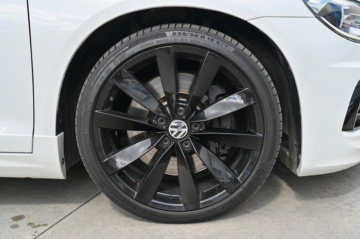 2016 Volkswagen Scirocco R Wolfsburg Edition