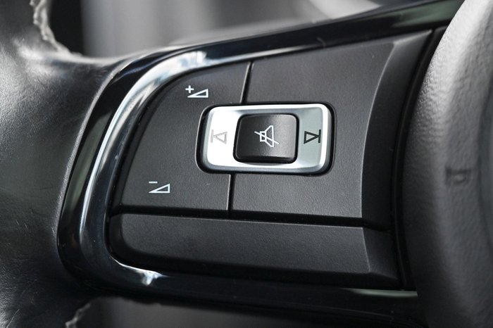 2016 Volkswagen Scirocco R Wolfsburg Edition