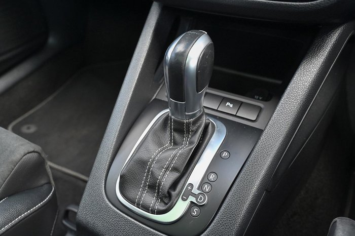 2016 Volkswagen Scirocco R Wolfsburg Edition