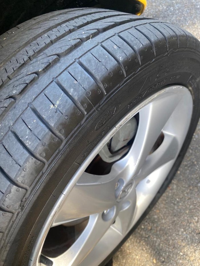 2002 Mazda 6 Luxury Sports GG Series 1 Canary Yellow