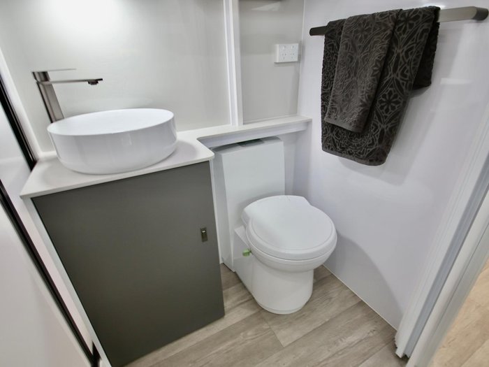 2026 Wonderland RV Xtr 1906Ew.F3