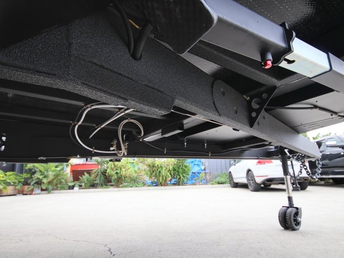 2026 Wonderland RV Xtr 1906Ew.F3