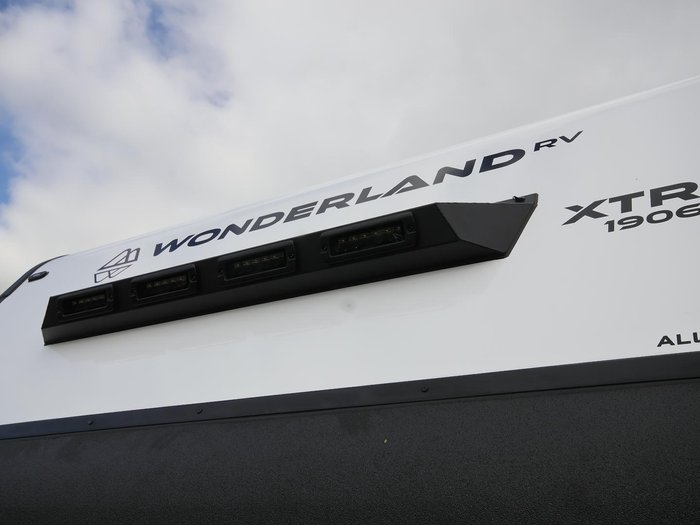 2026 Wonderland RV Xtr 1906Ew.F3