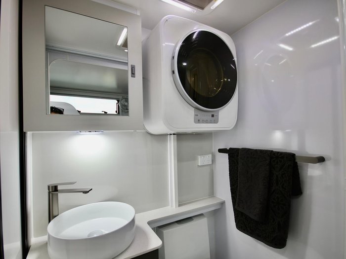 2026 Wonderland RV Xtr 1906Ew.F3