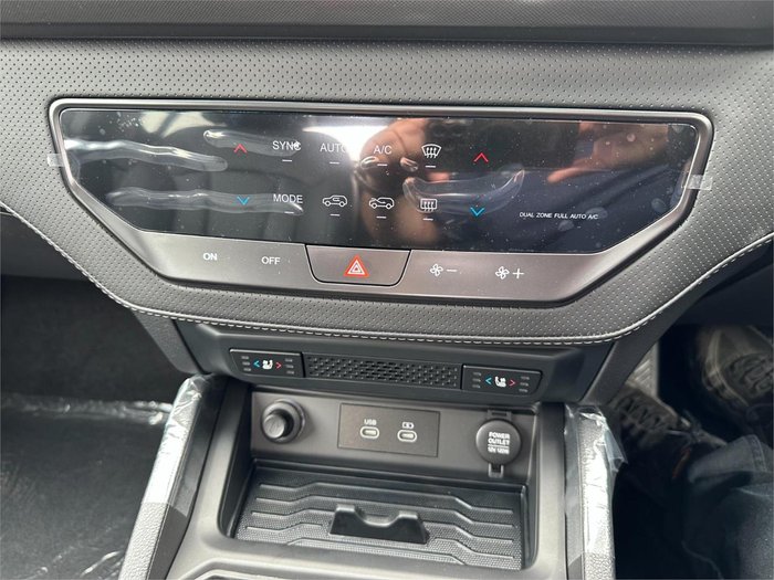 2025 KGM Musso Ultimate Q261 MY26 4X4 Dual Range Space Black