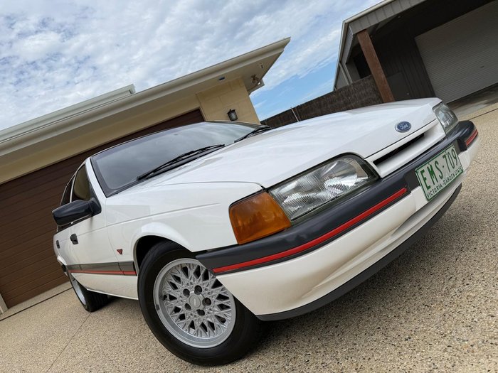1990 Ford Falcon S EA II