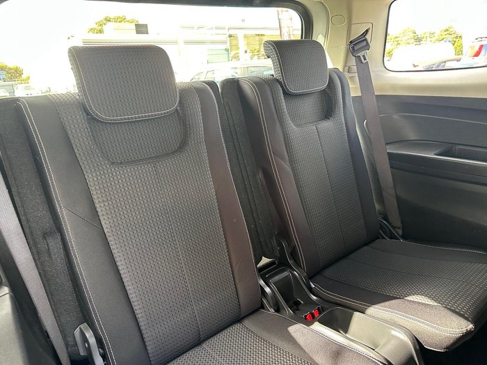 2017 Isuzu MU-X LS-U MY17 4x2 Titanium Silver