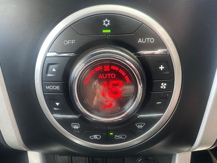 2017 Isuzu MU-X LS-U MY17 4x2 Titanium Silver