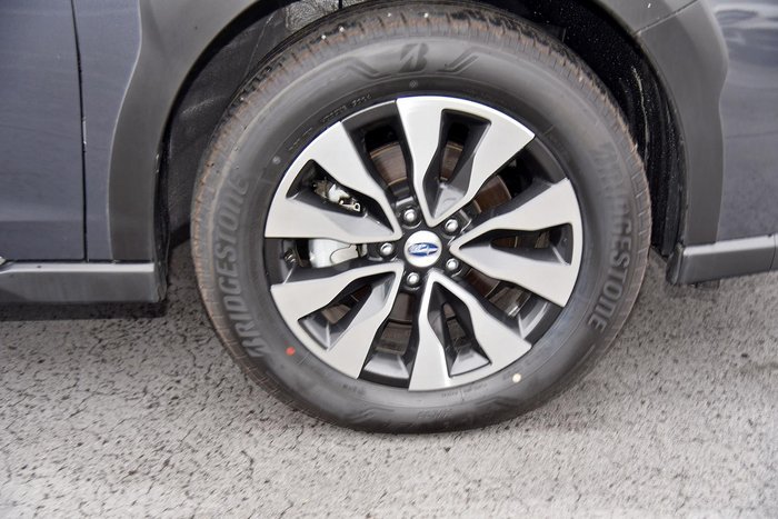 2025 Subaru Outback AWD Touring XT