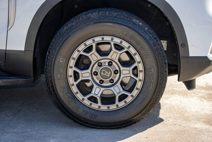 2022 LDV D90 Executive