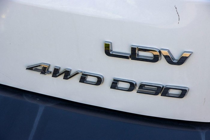 2022 LDV D90 Executive