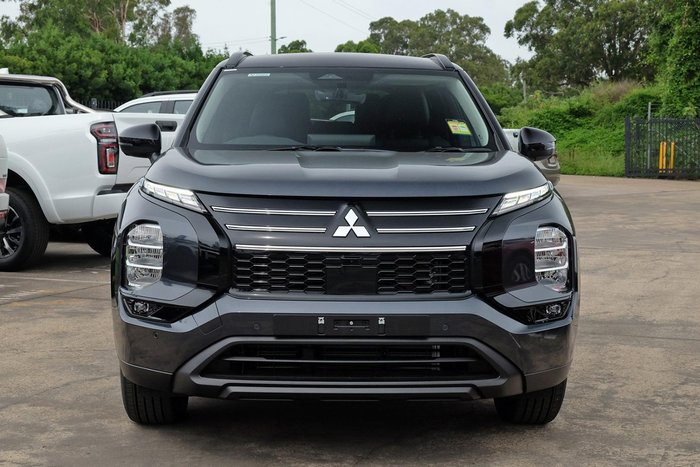 2026 Mitsubishi Outlander LS