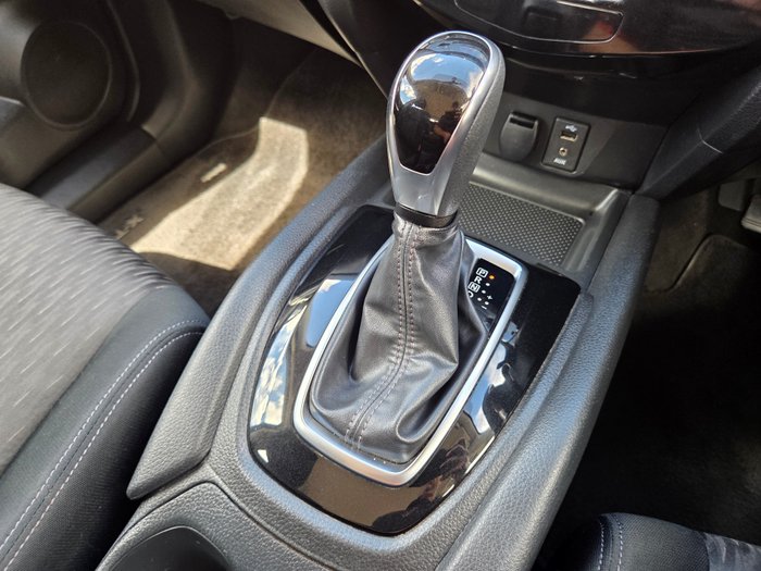 2020 Nissan X-TRAIL ST