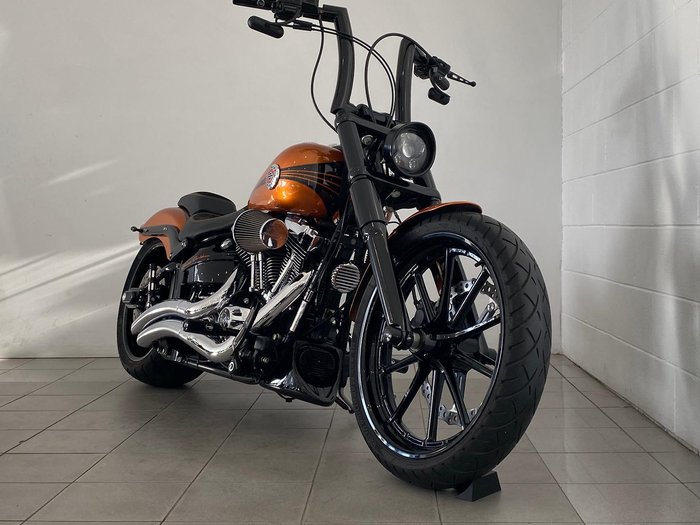 2014 Harley-Davidson Breakout 103 (FXSB) Softail Orange