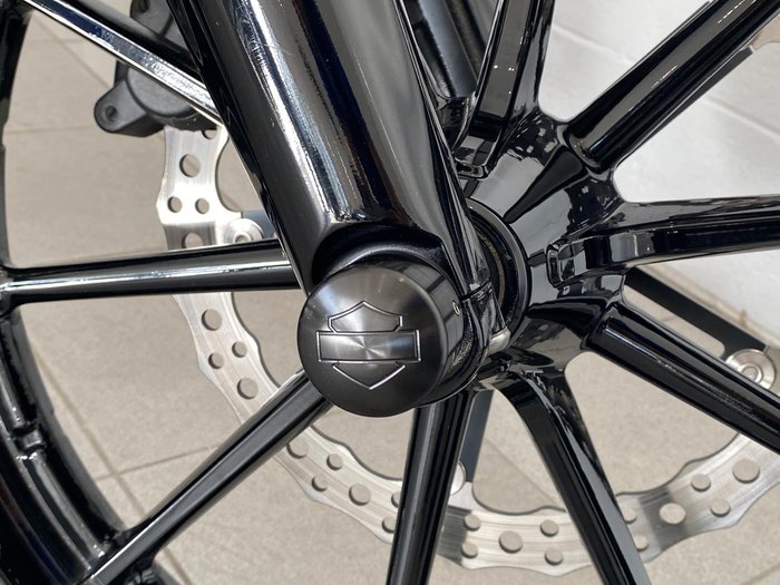 2014 Harley-Davidson Breakout 103 (FXSB) Softail Orange