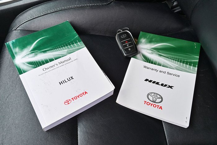 2016 Toyota Hilux SR5
