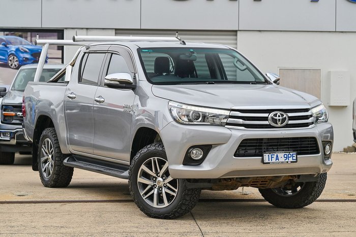 2016 Toyota Hilux SR5